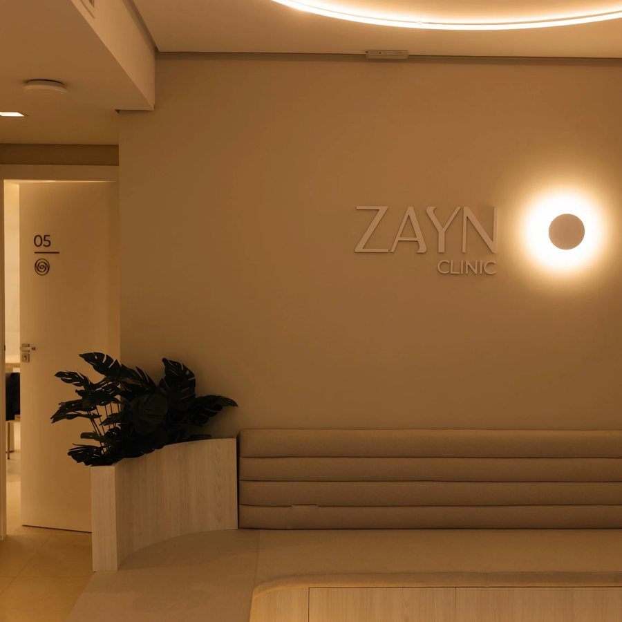 Corredor da ZAYN Clinic